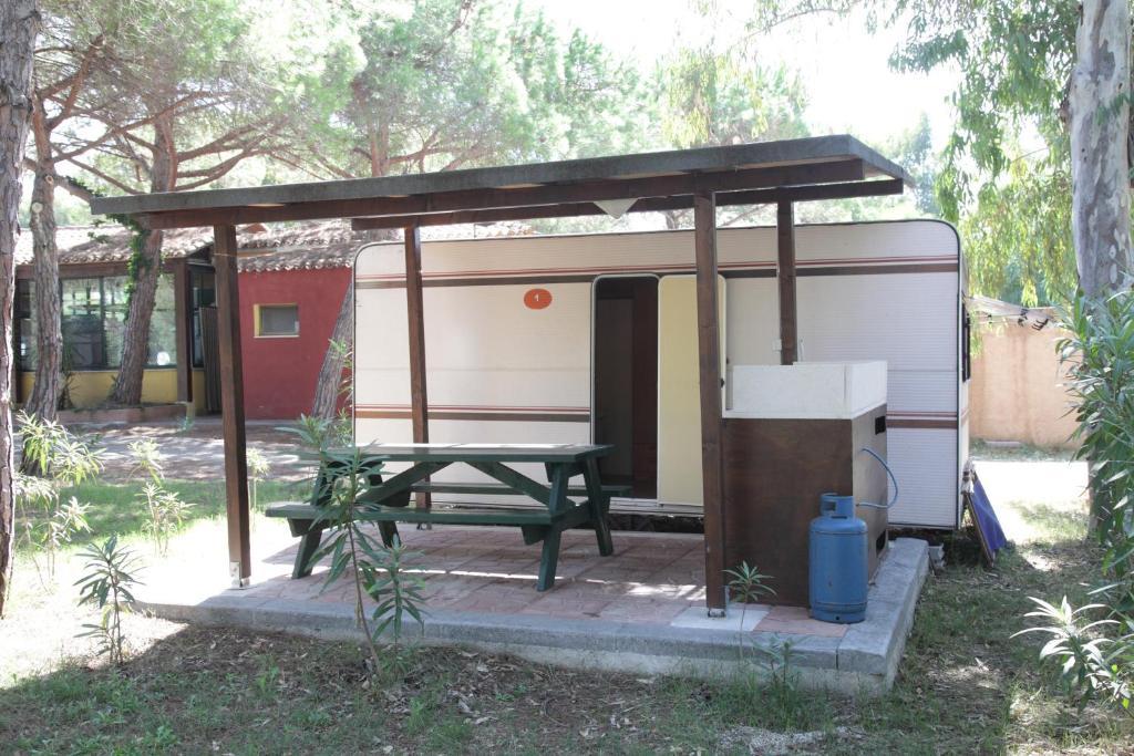 Camping Golfo Dell'Asinara 플라타모나 객실 사진